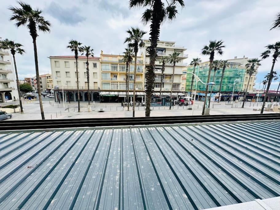 Fonctionnel - 2 Chambres - Bien Situe A 300M De La Plage - Parking Prive De Juin A Sept Canet-en-Roussillon Extérieur photo